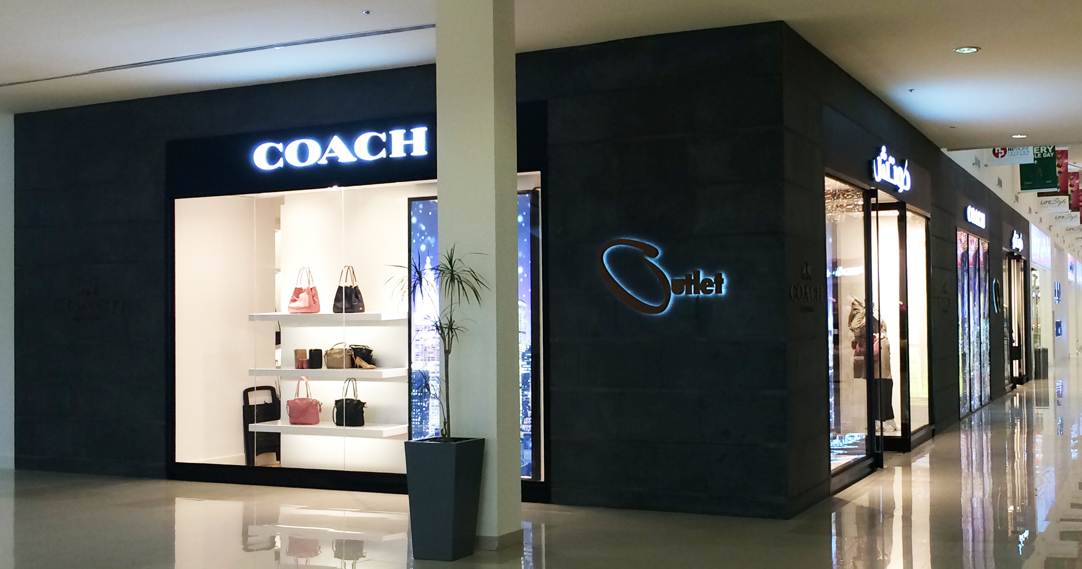 Coach Siera Satchel – THE OUTLET FZE