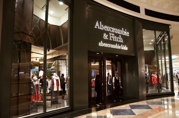 outlet mall abercrombie fitch