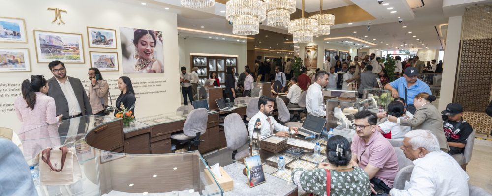 Shop, Celebrate, And Win Gold This Diwali At Dubai Gold Souk Extension