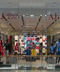 ARMANI JEANS