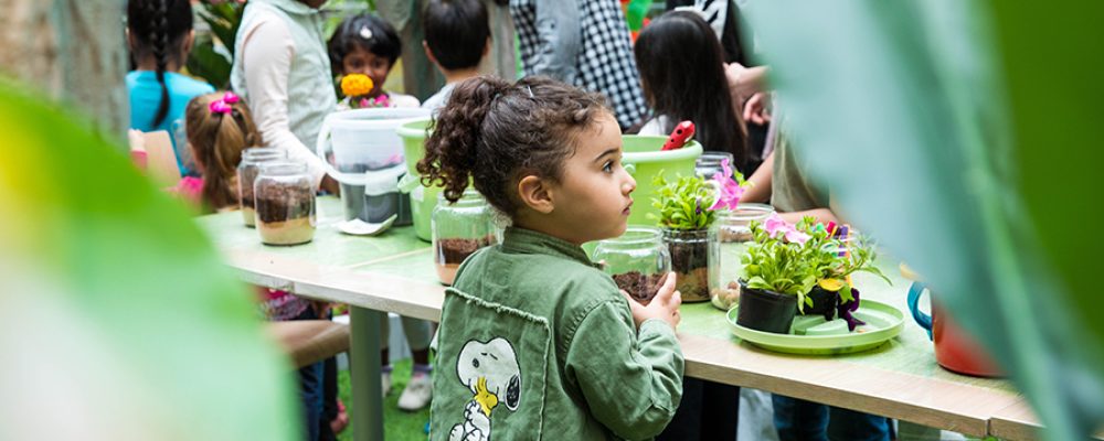 Times Square Center Presents Eco-Friendly ‘Busy Little Hands’ Event For Kids And Families To Learn Special Skills