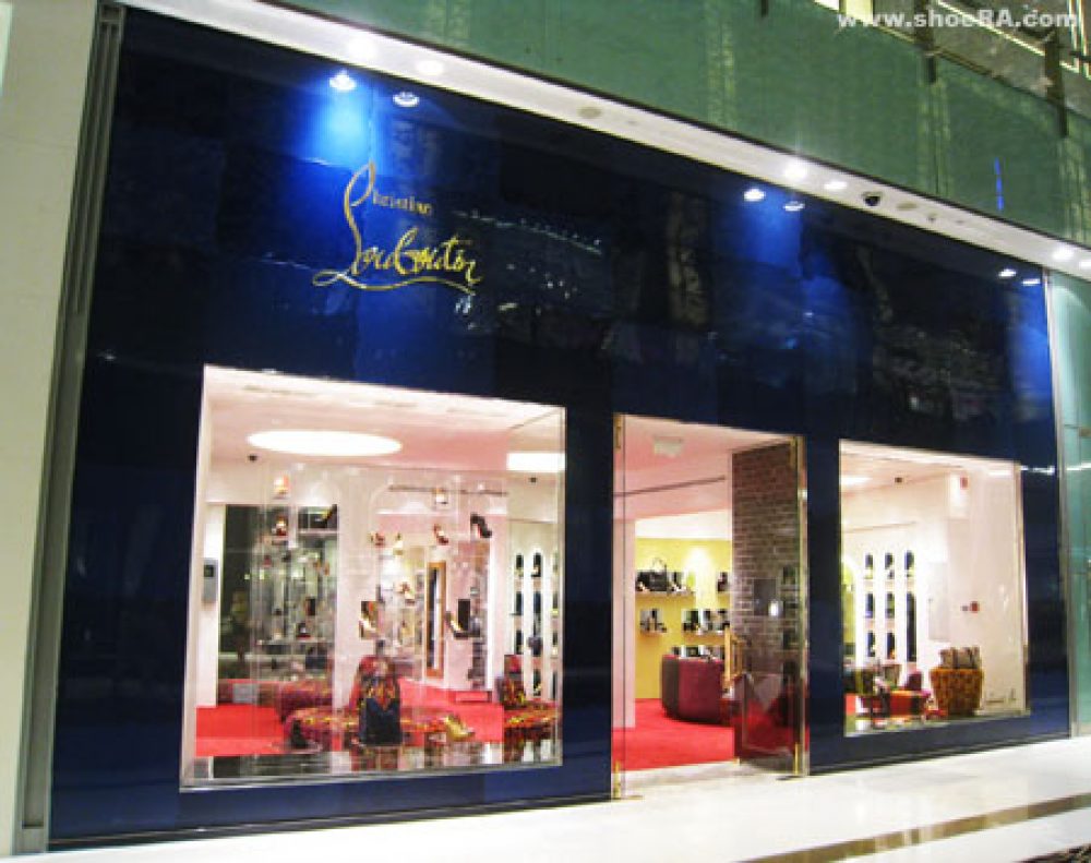 Lære udenad Spændende indsigelse Christian Louboutin | Dubai Shopping Guide