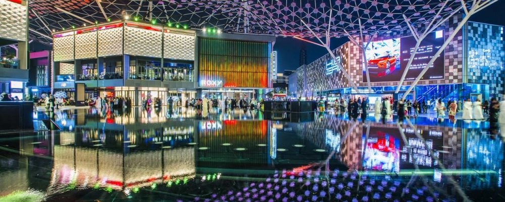 Fashion Fever Takes Hold At City Walk In The New Season