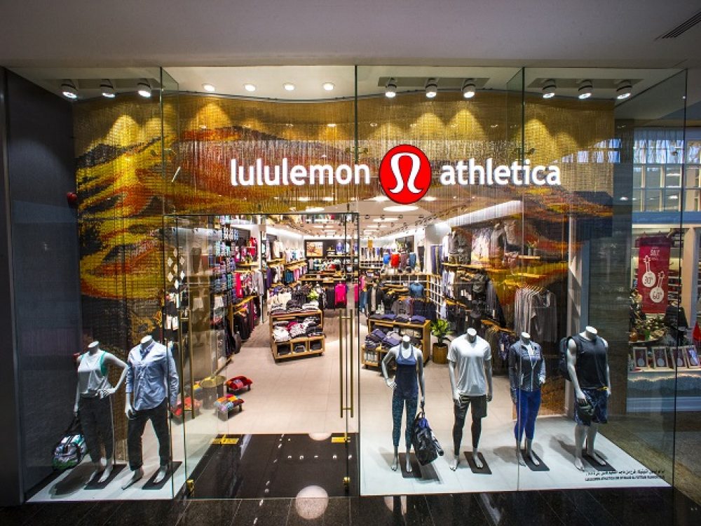 lululemon in mall