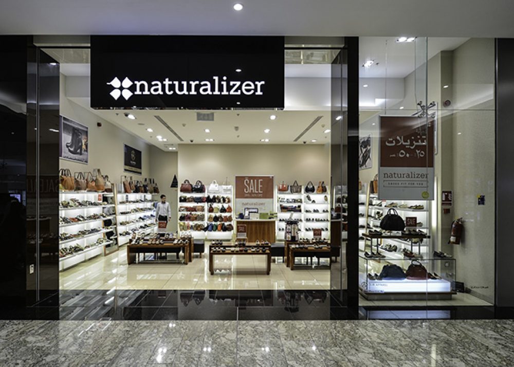 naturalizer shop