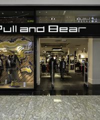 PULL & BEAR