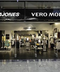 VERO MODA & JACK N JONES