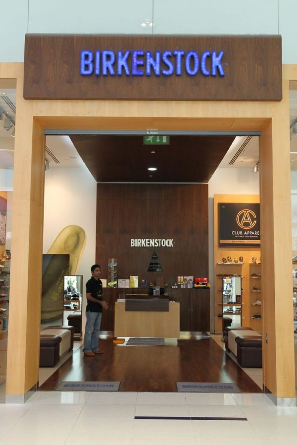 birkenstock mall of the emirates