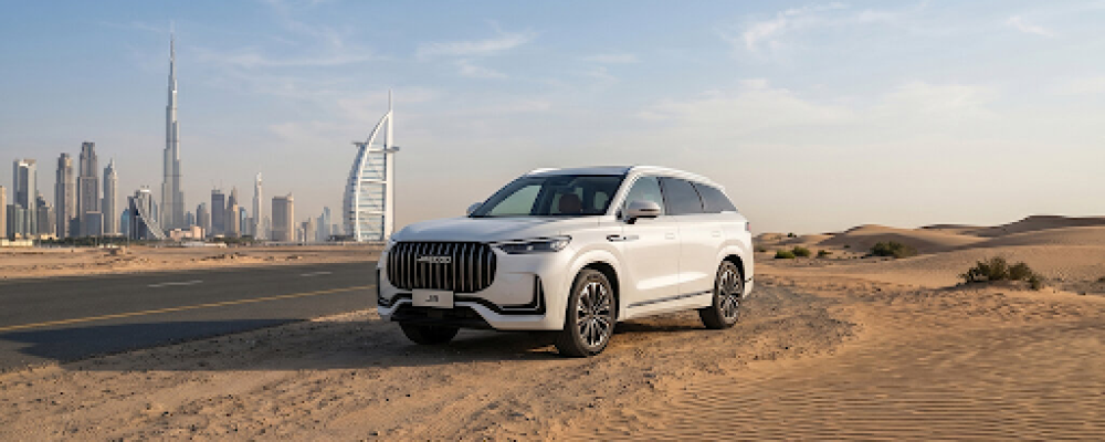 How to Choose a Compact SUV for UAE City Driving and Weekend Getaways