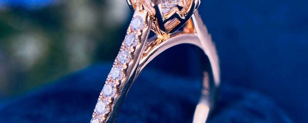 6 Tips For Buying Antique Diamonds: Know the 4 | Vintage Diamond Ring