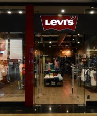 LEVI’S