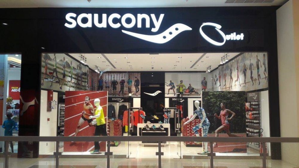 saucony retail stores