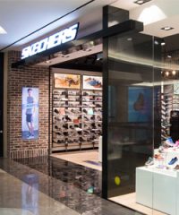 skechers burjuman