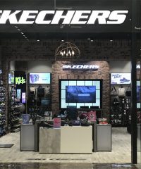 SKECHERS