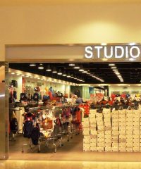 Studio R Outlet