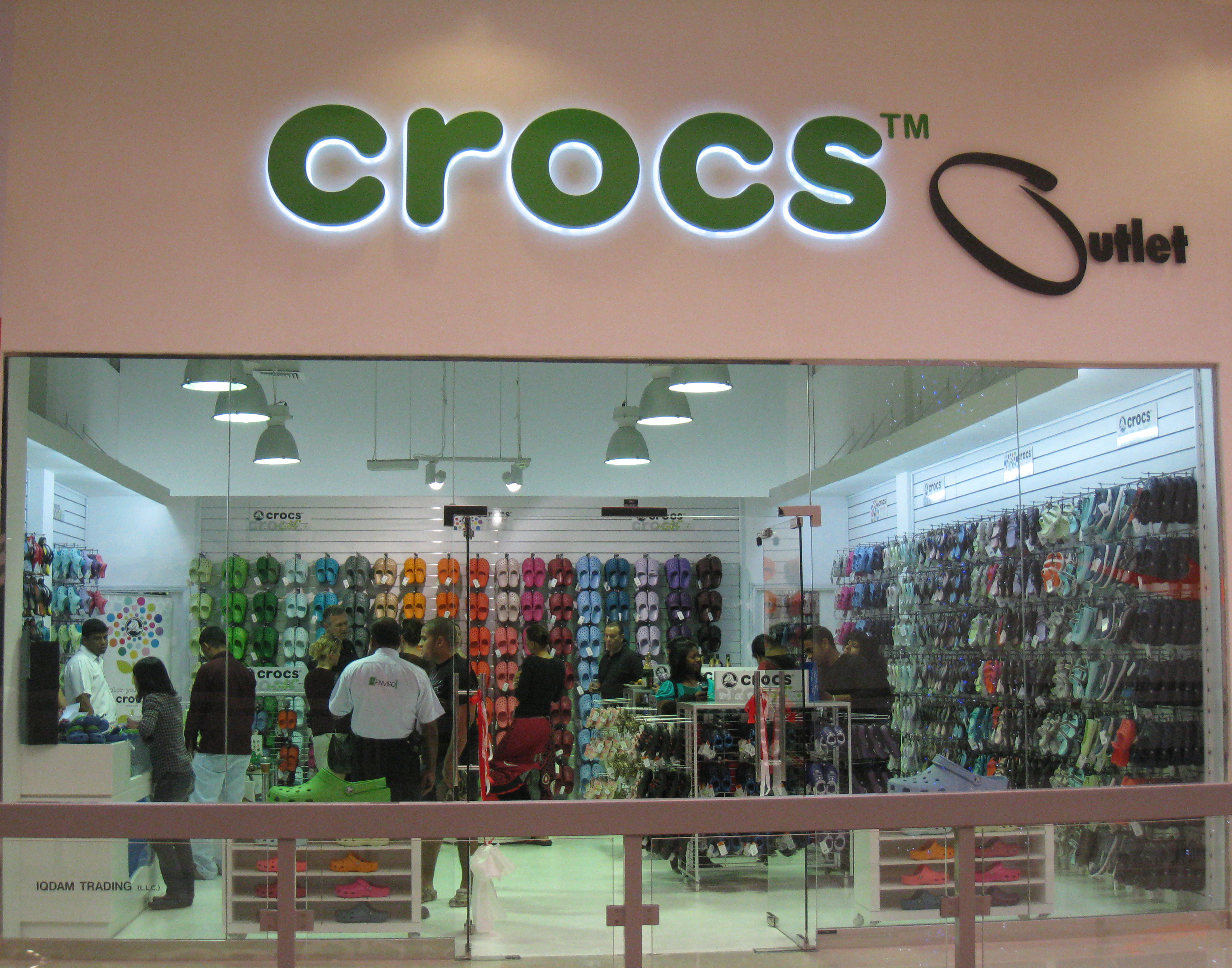 crocs in city centre